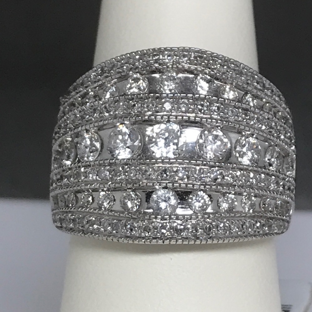 10k white gold 1.75 ct diamond